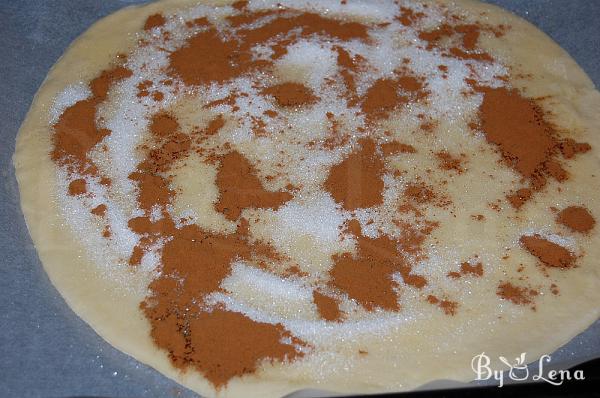 Cinnamon Twisted Snowflake Bread - Step 9