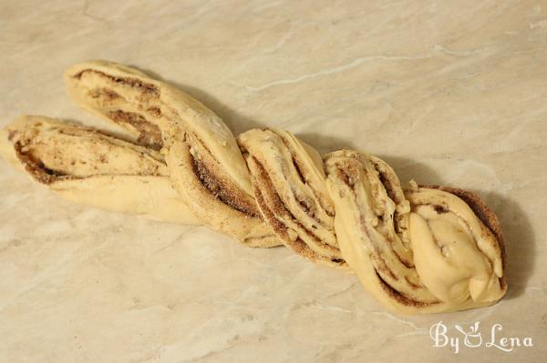 Pumpkin Cinnamon Babka - Step 12