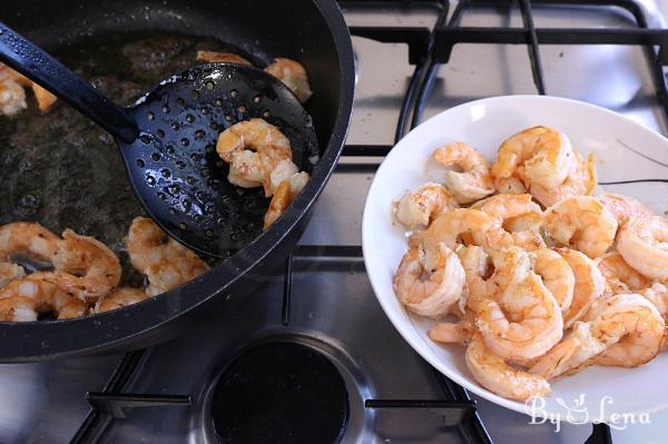 Easy Greek  Shrimp Saganaki - Step 4