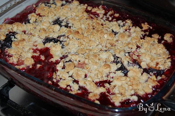 Easy-to-Make Plum Crumble Recipe - Step 7