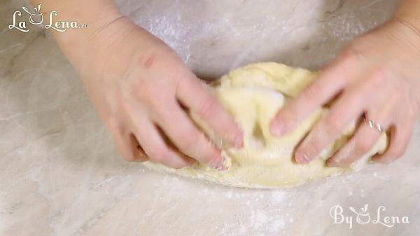 Wasp Nest Buns - Step 11