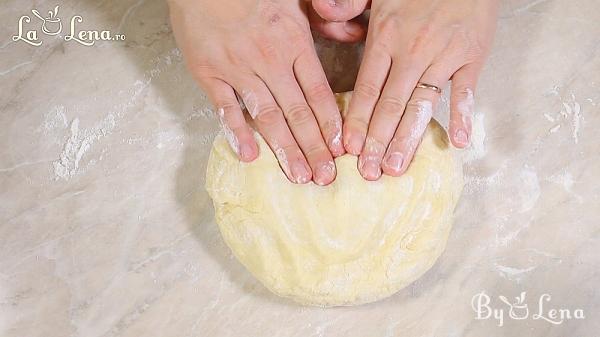 Wasp Nest Buns - Step 13