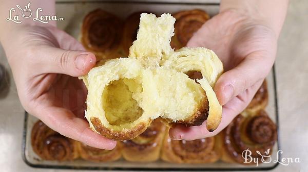 Wasp Nest Buns - Step 25