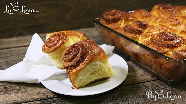 Wasp Nest Buns - Step 26