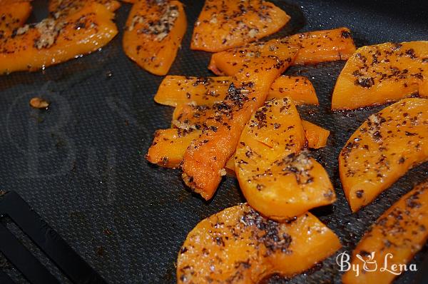 Savory Baked Pumpkin with Garlic and Basil - Step 4