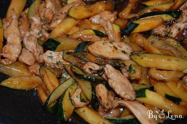 Zucchini Chicken Stri-Fry - Step 4