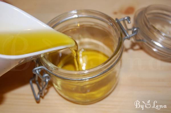 Honey and Mustard  Dressing - Step 1