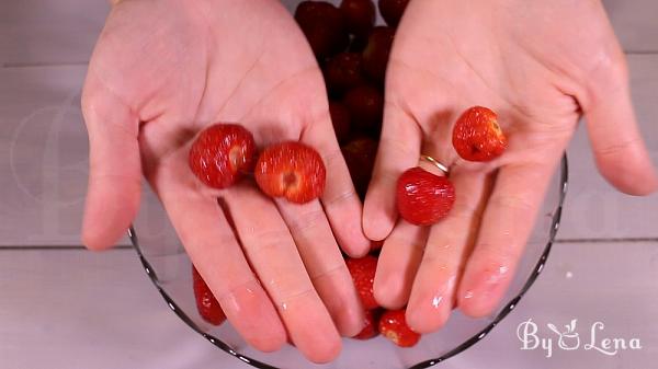 3-Day Strawberry Jam - Step 1