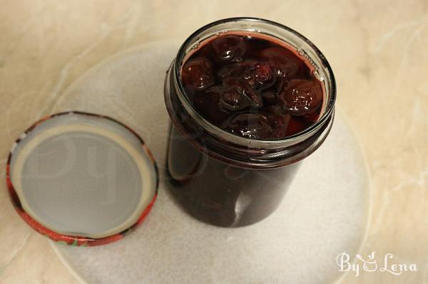 Rose Petals Cherry Jam - Step 9