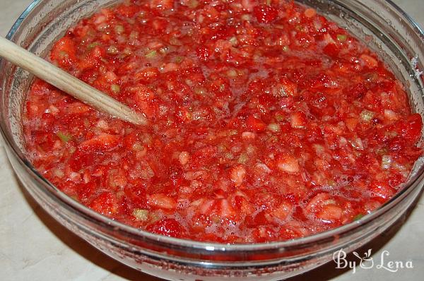 Strawberry Rhubarb Jam Recipe - Step 6