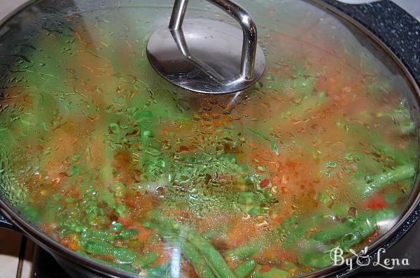 Greek Green Beans with Garlic and Tomatoes - Fasolakia - Step 9