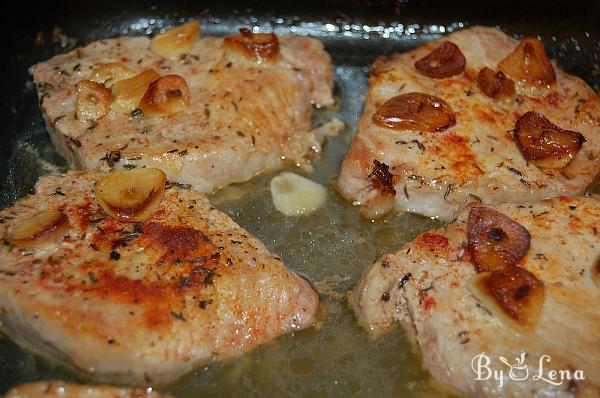 Oven Roasted Pork Chops with Garlic and Wine