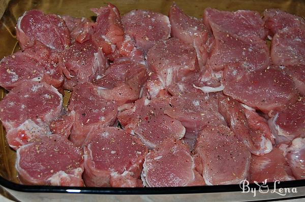 Oven Baked Pork Steak with Garlic and Tomatoes - Step 3