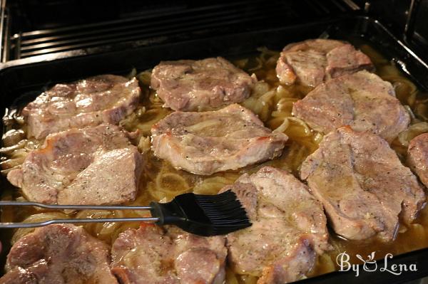 Roasted Pork Chops with Onions - Step 10