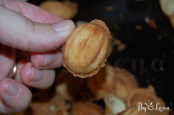 Walnut Shaped Cookies - Step 12