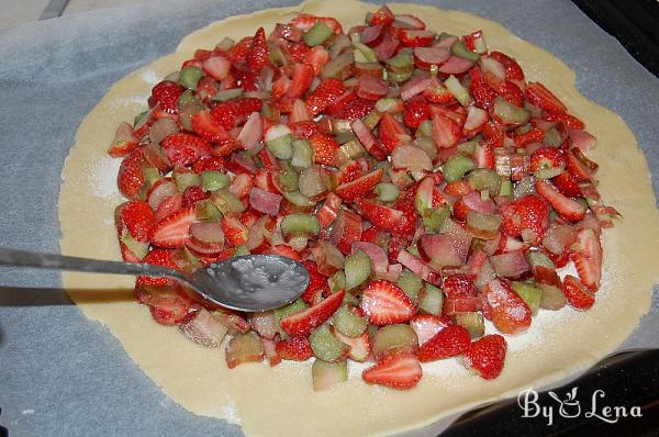 Strawberry and Rhubarb Galette - Step 9