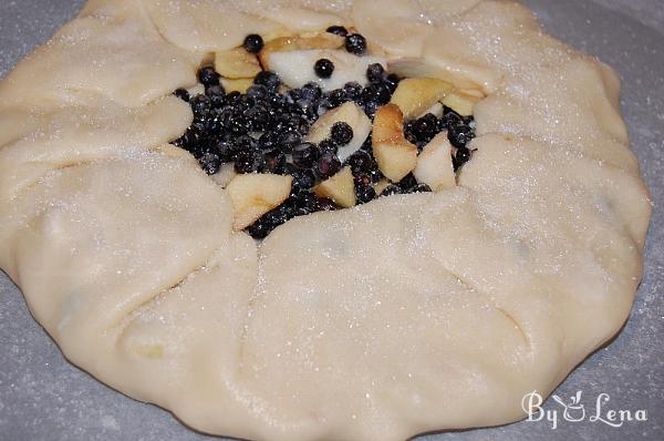 Apple and Blueberry Galette (Vegetarian) - Step 12