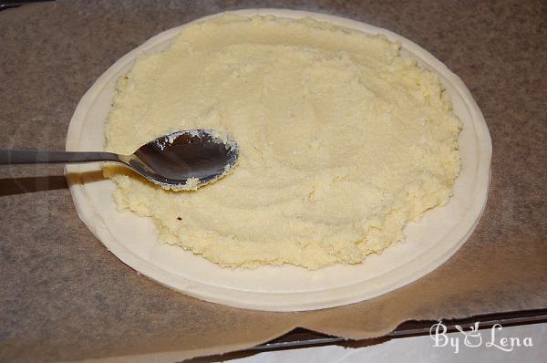 Galette des Rois - Puff Pastry Cake with Almond Cream - Step 5