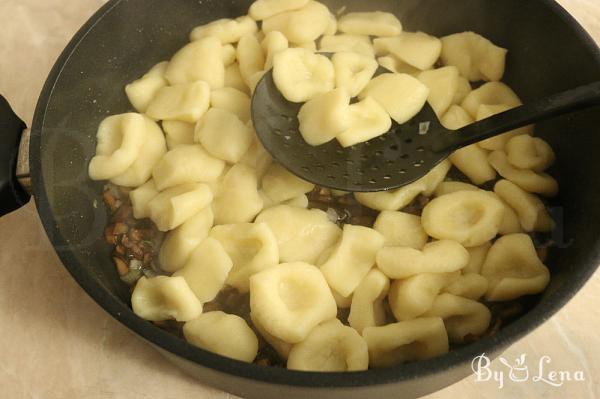 Easy Homemade Vegan Gnocchi - Step 12