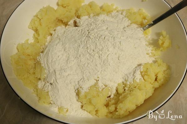 Easy Homemade Vegan Gnocchi - Step 4