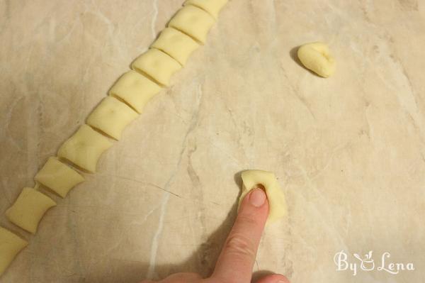 Easy Homemade Vegan Gnocchi - Step 7