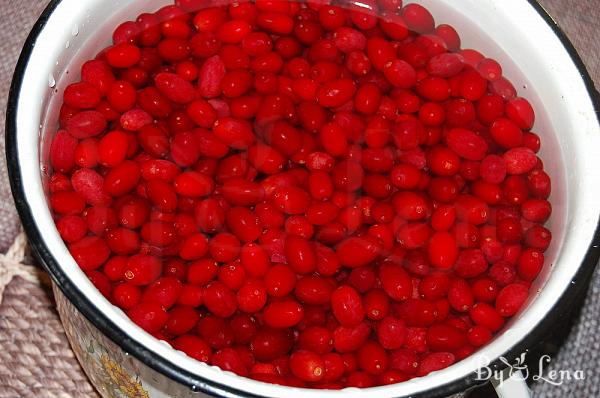 Cornelian Cherry Jam - Step 2