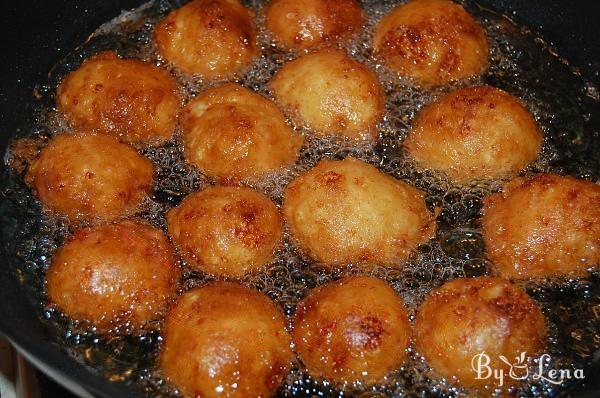 Apple Fritter Doughnuts with Cheese - Step 6