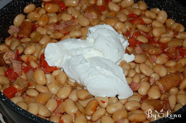 Bean Stew with Sausages and Sour Cream - Step 7