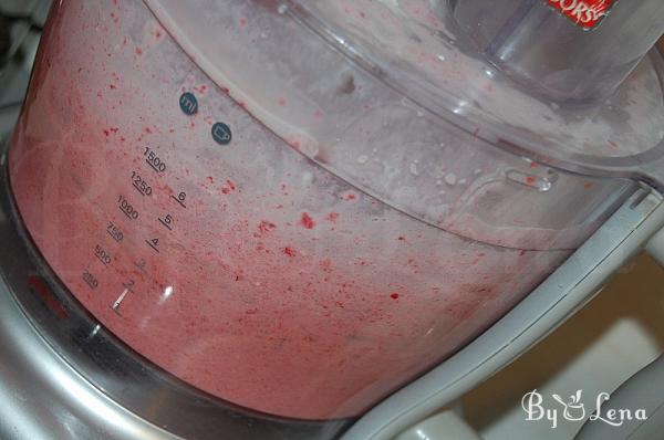 Easy Strawberry Ice Cream - Step 5