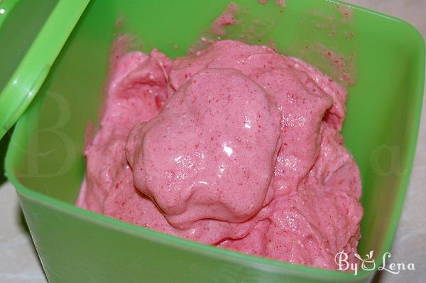 Easy Strawberry Ice Cream - Step 7