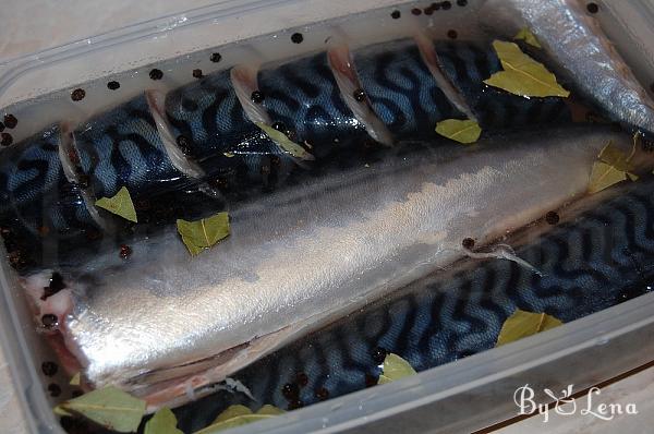 Pickled Mackerel or Herring (Selyodka) - Step 3