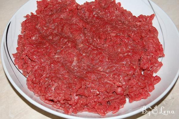 Okra Stew with Meat and Tomatoes - Step 2