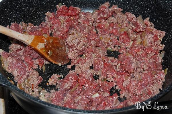 Okra Stew with Meat and Tomatoes - Step 5