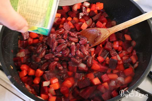 Easy Beetroot Sauteed with Beans - Step 5