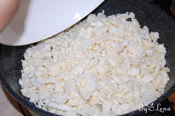 Pan-Roasted Cauliflower with Peas - Step 4