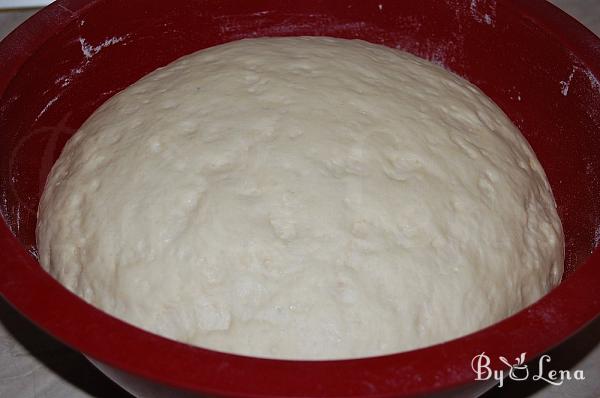 Vanilla Pudding Rolls with Raisins - Step 8