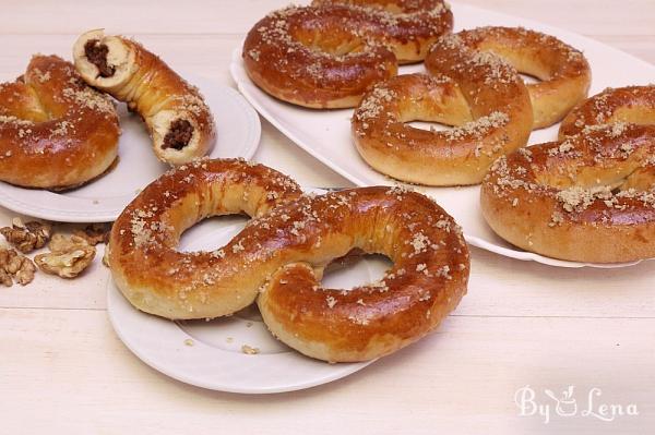 Mucenici - Moldavian Pastries Filled With Walnuts