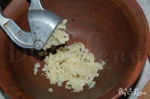 Romanian Garlic Sauce - Mujdei - Step 2