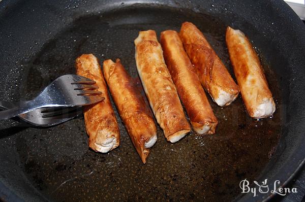 Chinese Spring Rolls With Shrimp and Vegetables - Step 17