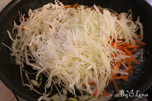 Chinese Spring Rolls With Shrimp and Vegetables - Step 7