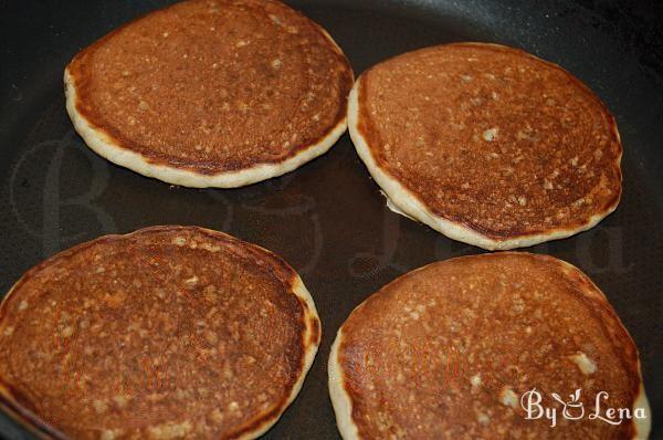 Cinnamon Oatmeal Pancakes  - Step 6