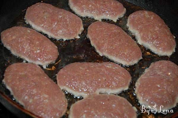 Russian Meat Patties - Kotlety - Step 3