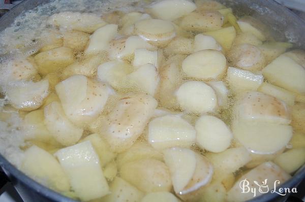 Moldovan Creamy Potatoes and Beans - Step 3