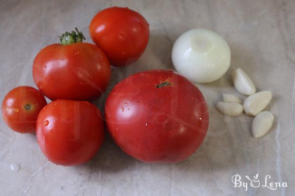 One Pot Creamy Tomato Tuna Pasta - Step 1