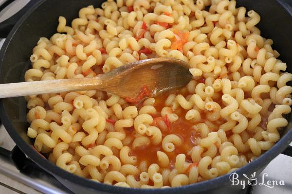 One Pot Creamy Tomato Tuna Pasta - Step 8