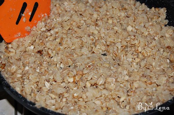 Baked Pears and Apples with Delectable Crumble Topping - Step 4