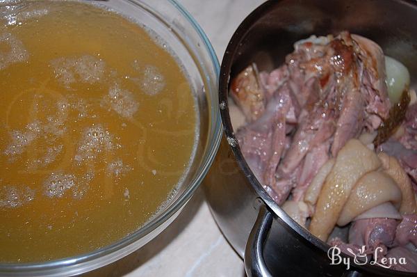 Turkey Meat Jelly - Romanian Piftie - Step 13