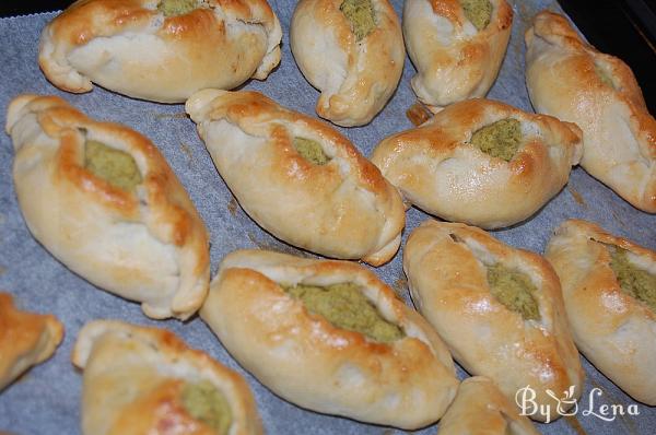 Ucrainian Piroshki with Green Peas - Step 11