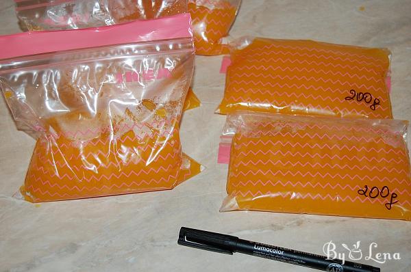 How to Freeze Pumpkin Puree - Step 7