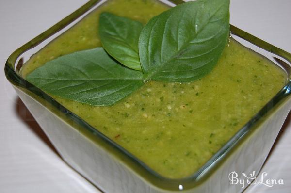 Easy Chicken Pesto Pizza - Step 1